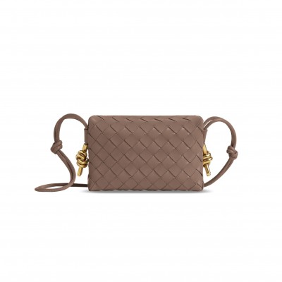 BOTTEGA VENETA MINI LOOP CAMERA BAG 736125 (17*10*6cm)